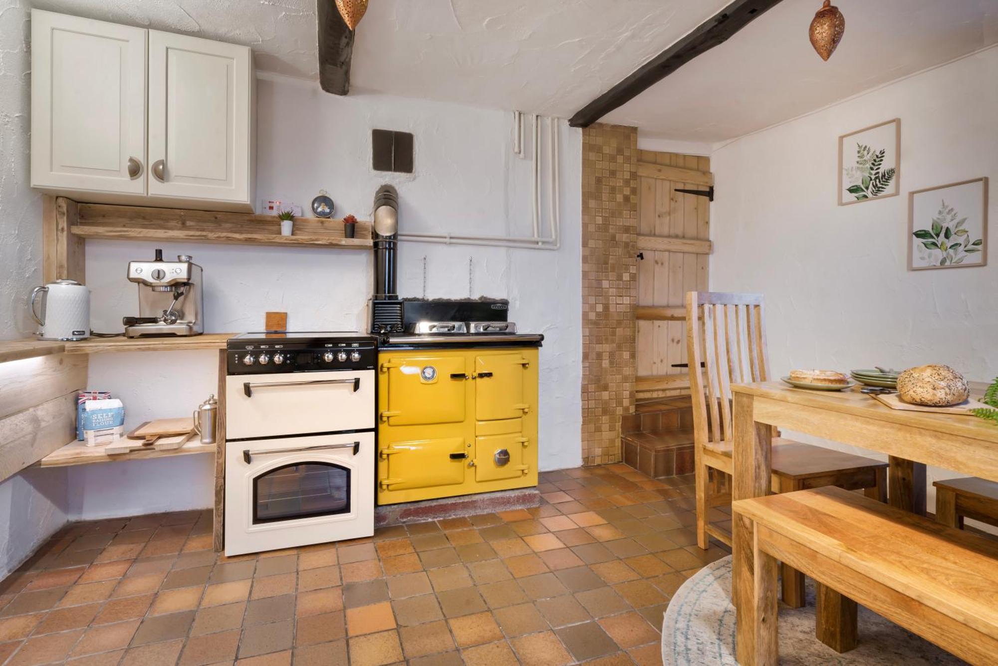 The Gilpin Farmhouse, Lake District Getaway Levens Zewnętrze zdjęcie